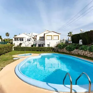 https://villa-caliu-malaga.es-andalucia.com